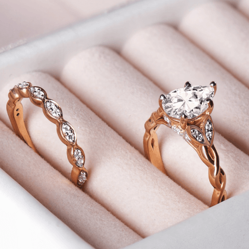 Here’s Why Rose Gold Pear Engagement Rings Deserve Your Attention!