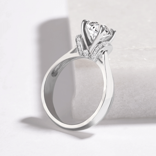 Platinum Band Vs. White Gold - Find The Perfect Match!