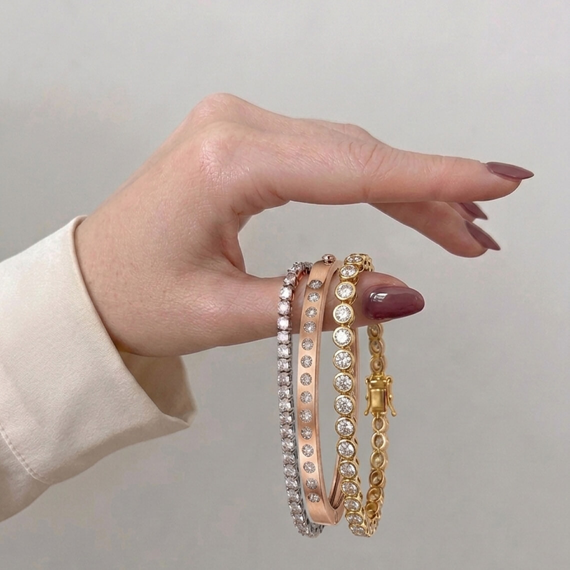 Bangle vs. Bracelet Sizing: How to Find the Perfect Fit