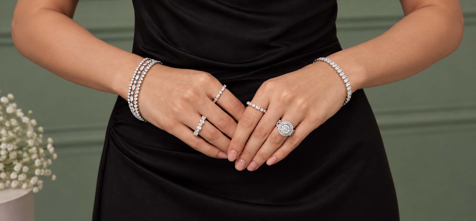 Right Hand Diamond Rings Are the Sparkliest Form of Self-Love
