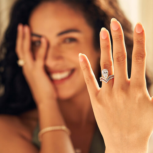 How Much To Spend On An Engagement Ring In The UK - A Practical Guide