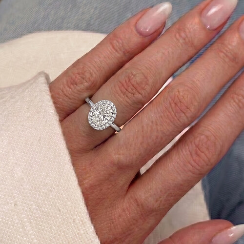 Solitaire Vs. Halo Engagement Ring: Which Would You Choose?